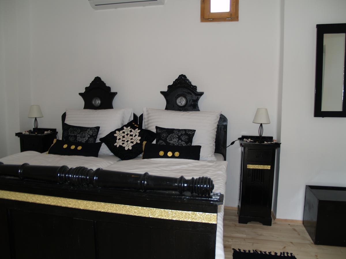 Pannonia Terranova Hotel Várdaróc Kültér fotó