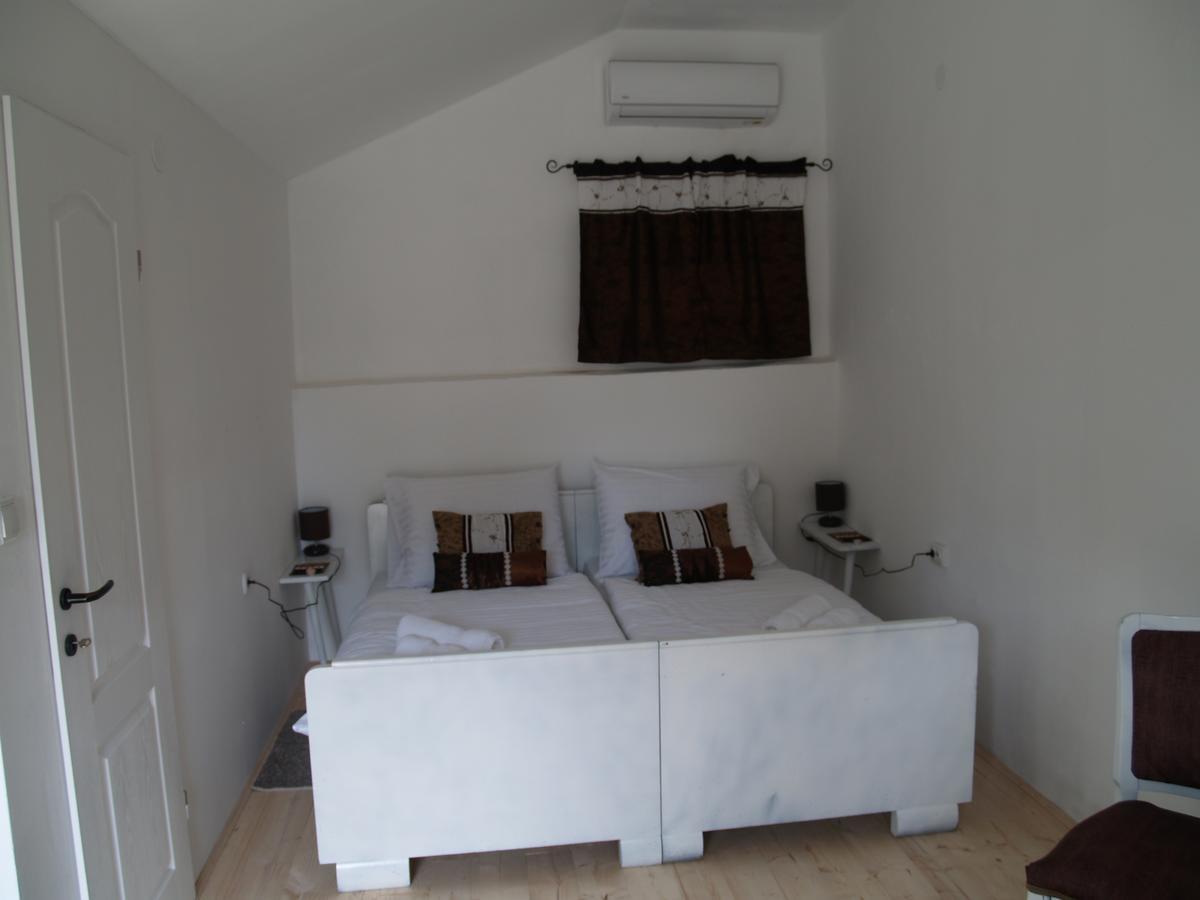 Pannonia Terranova Hotel Várdaróc Kültér fotó